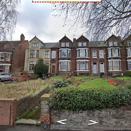 Lovely Bedroom With Shared Kitchen & Bathroom Free Parking Walsall Luaran gambar
